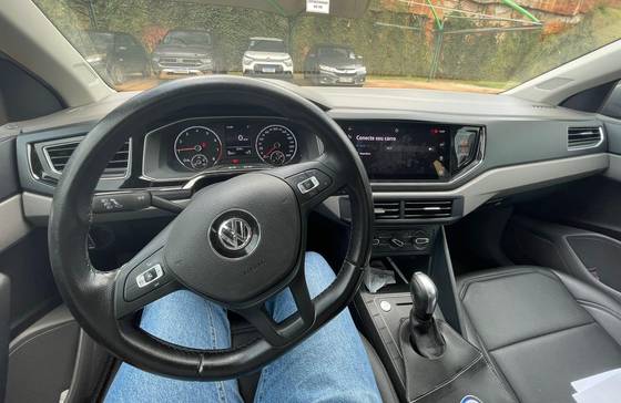VOLKSWAGEN POLO 1.0 200 TSI COMFORTLINE AUTOMÁTICO